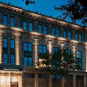 Hotel Opera House, New York